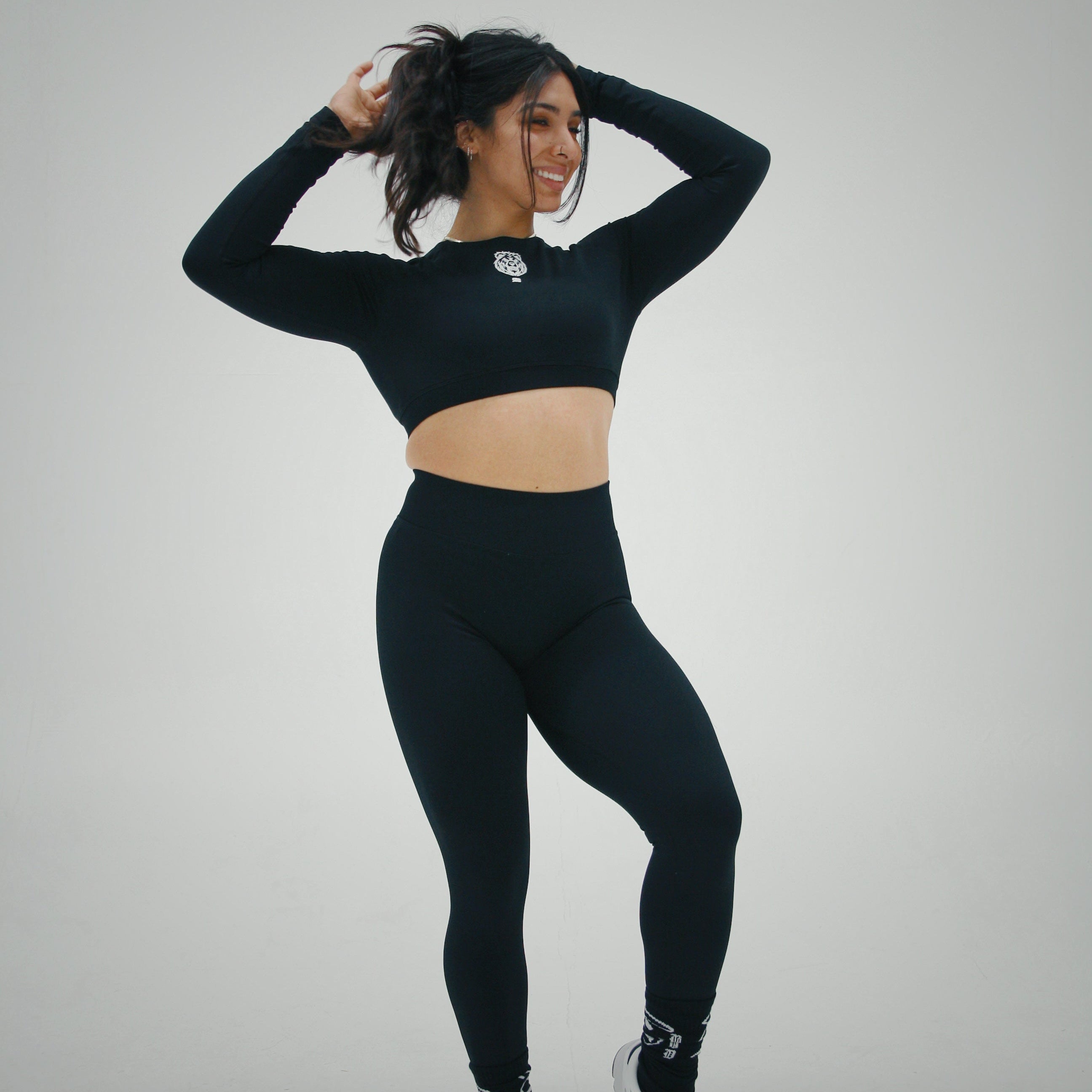 Women Athletic Wear - Snapback Blvd